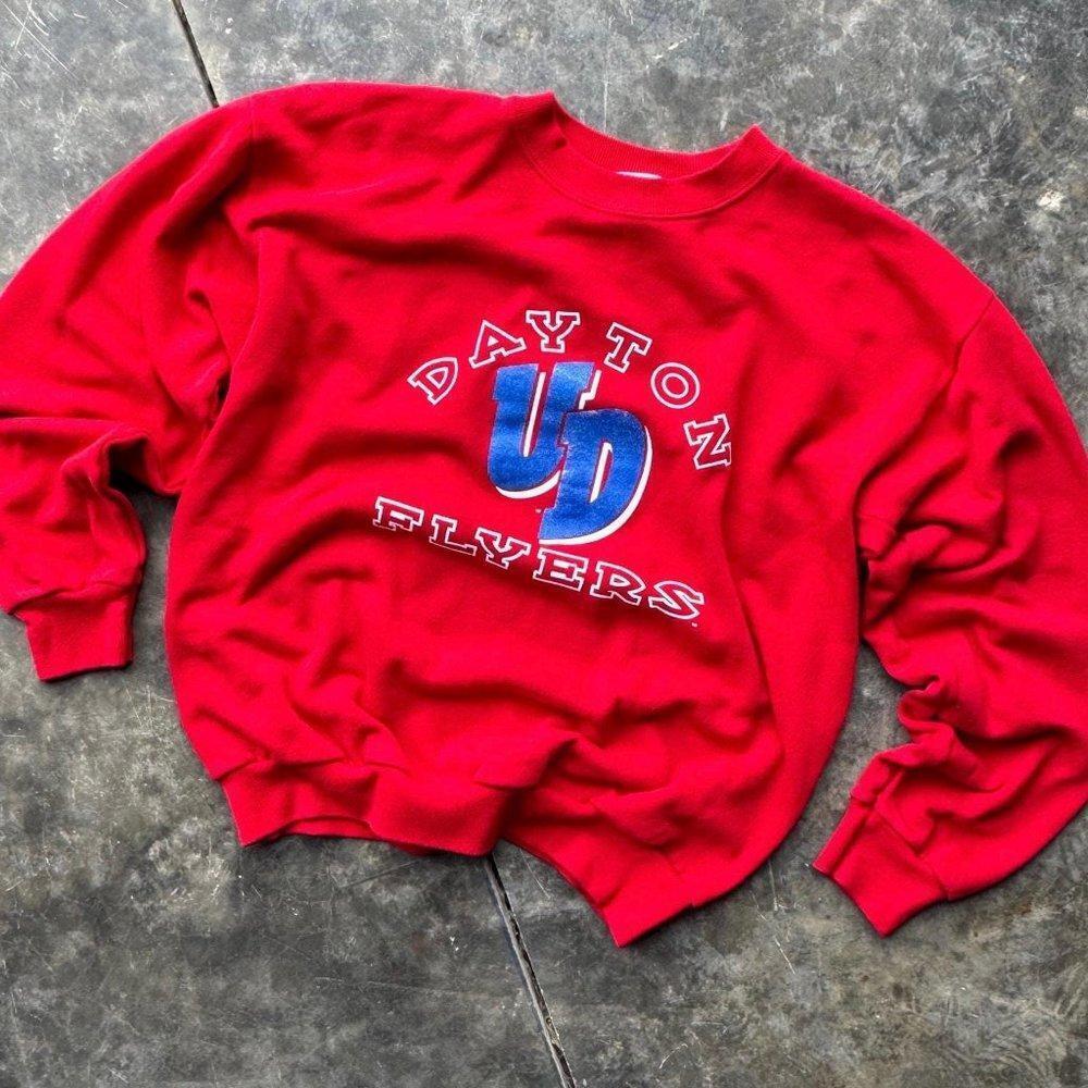 Dayton Flyers University Clothing Sweatshirt Red Vtg